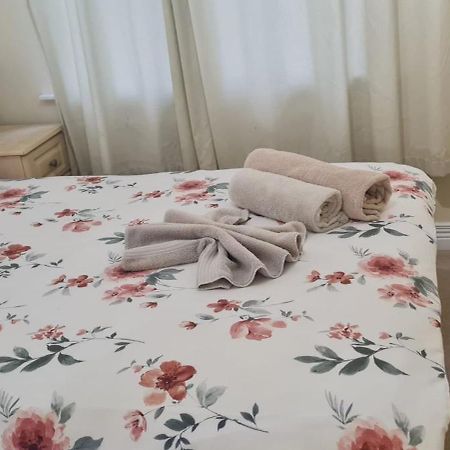 2 Bed Cosy Apartment In Heart Of Mullingar. Eksteriør bilde